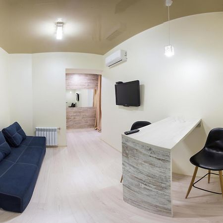 Sumskaya Aparthotel Kharkov Ngoại thất bức ảnh